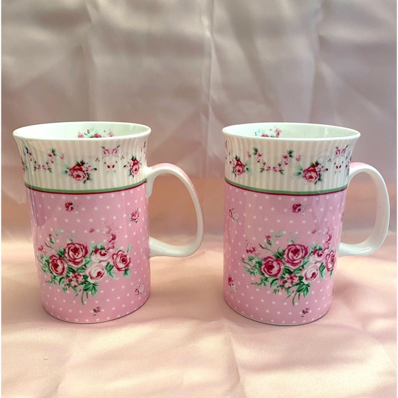 Easy Life Other - 2/$50 NEW (no box) VINTAGE PAIR FINE BONE CHINA MUGS “DORA PAPIS” for EASY LIFE